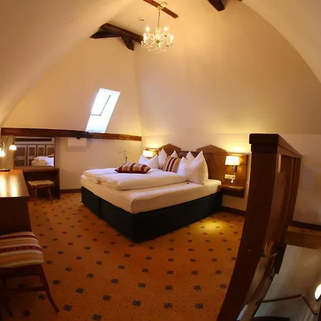 Fortna Hotel
